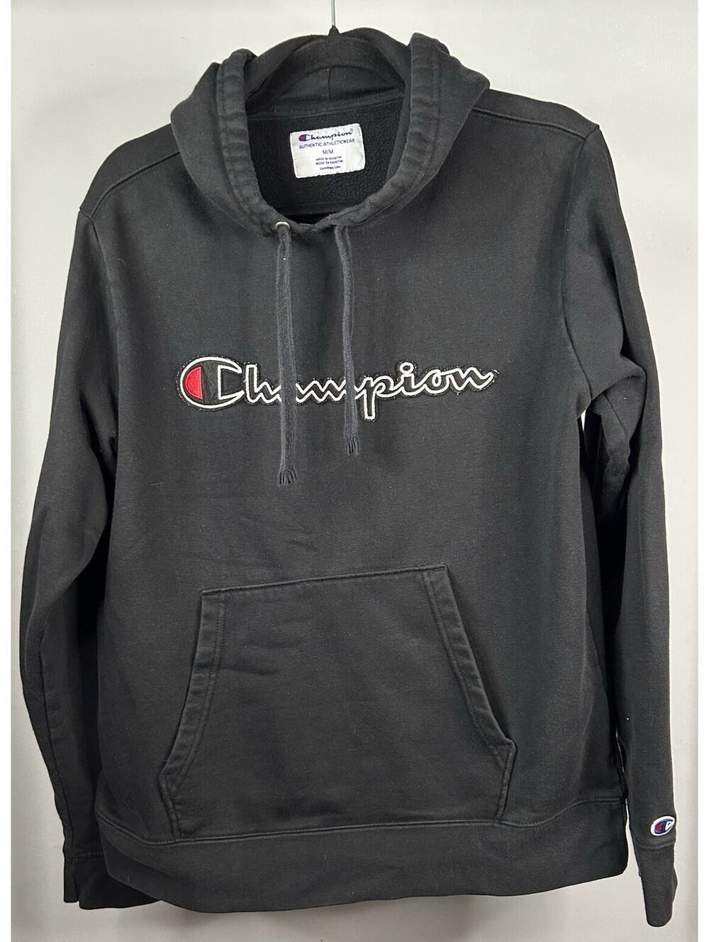Champion Logo Hoodie Men’s Size Medium